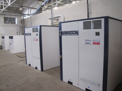 Dostawa 12 sprężarek śrubowych o mocy do 90 kW
